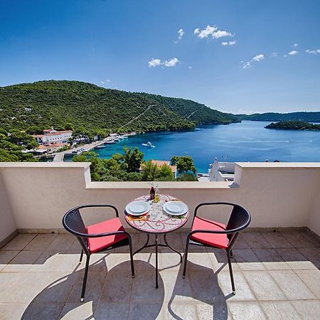 Apartments Ladesta Lastovo 部屋 写真