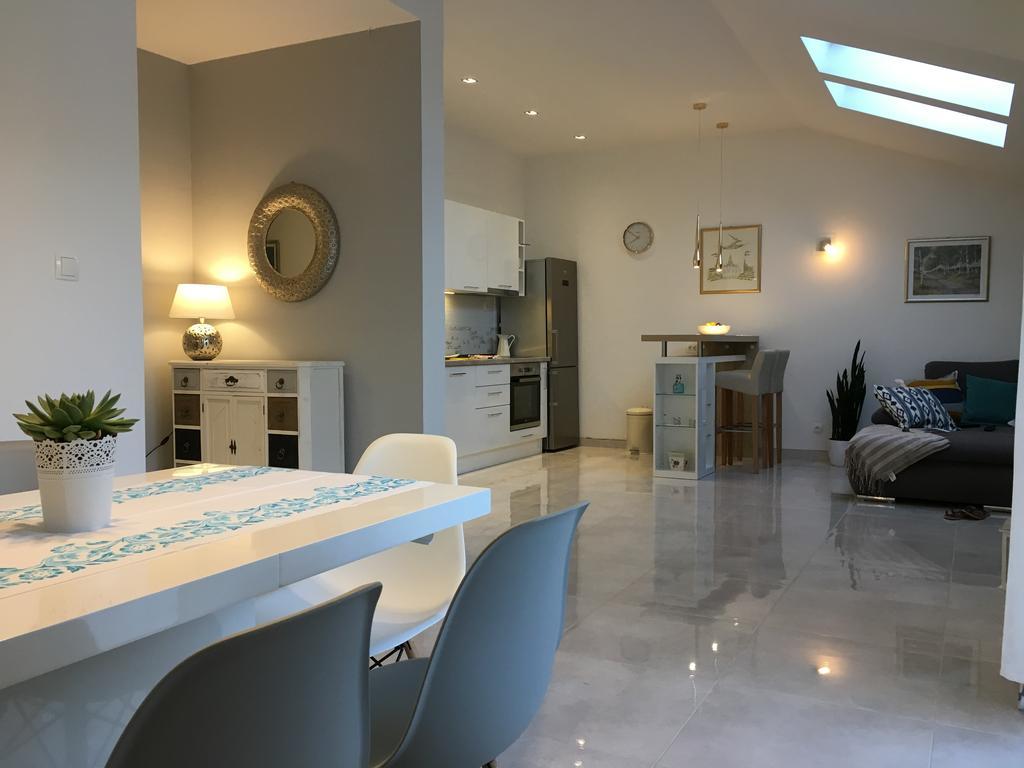 Apartments Ladesta Lastovo エクステリア 写真
