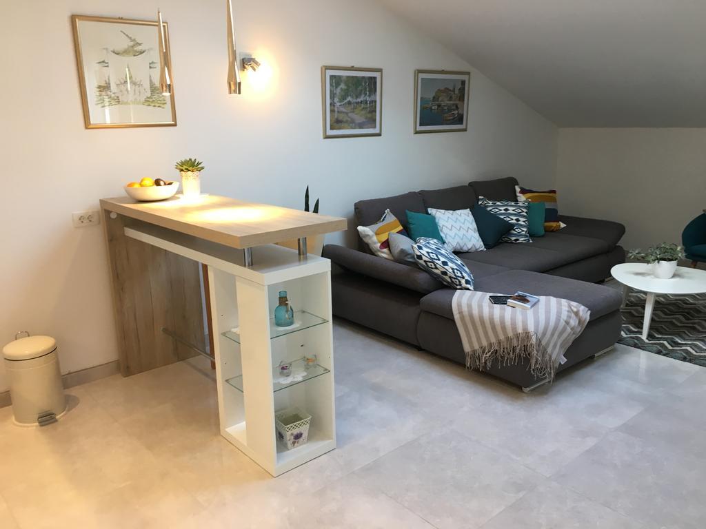 Apartments Ladesta Lastovo エクステリア 写真