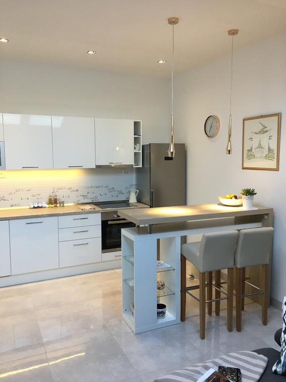 Apartments Ladesta Lastovo エクステリア 写真