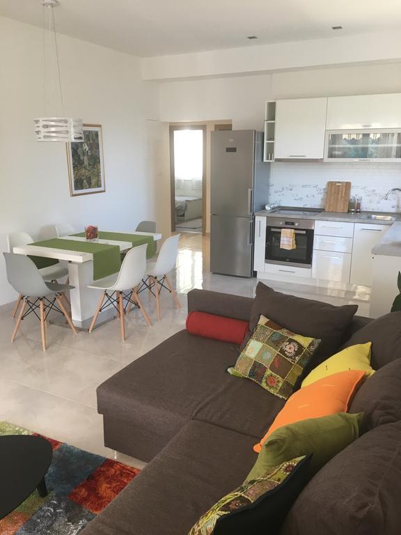 Apartments Ladesta Lastovo エクステリア 写真