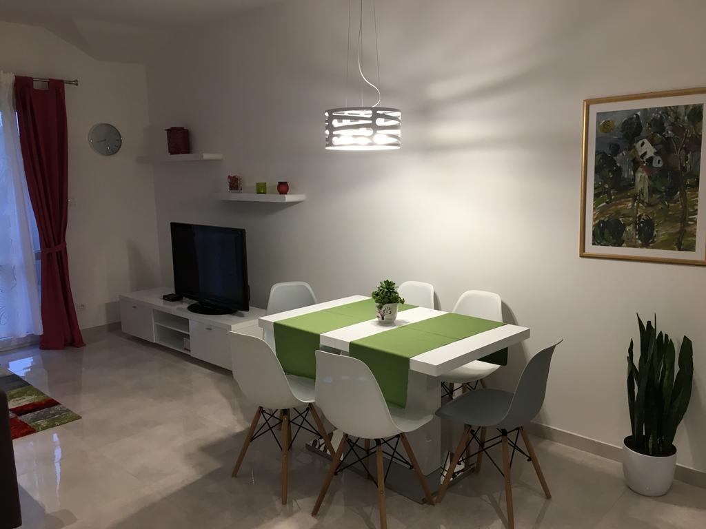 Apartments Ladesta Lastovo エクステリア 写真